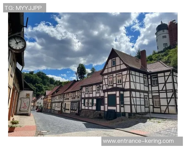 布莱克尼：探索这个神秘小镇的历史与文化魅力